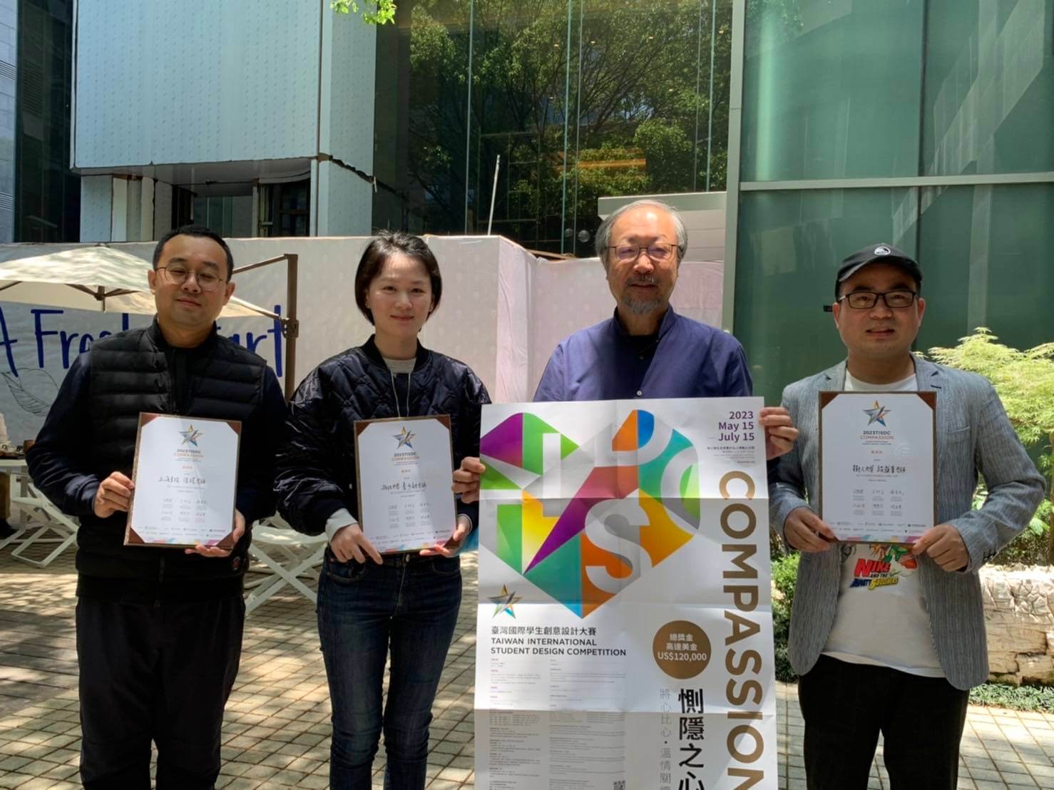 010274ad febc 43af b281 d7a4c8a3e560