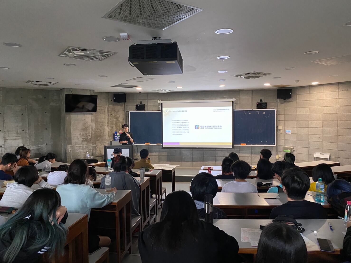 02d63a91 f08b 4421 8096 81da276c8095