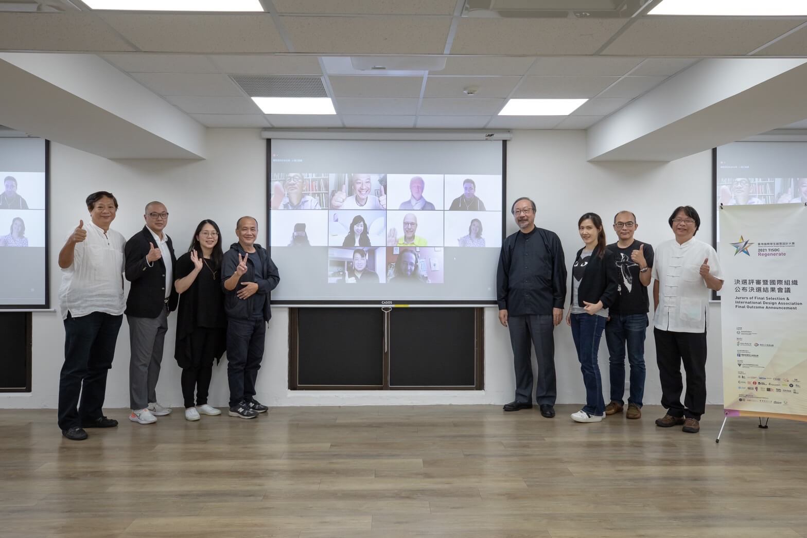 06ef2db4 0900 49a6 8b57 3b4f8afdba91