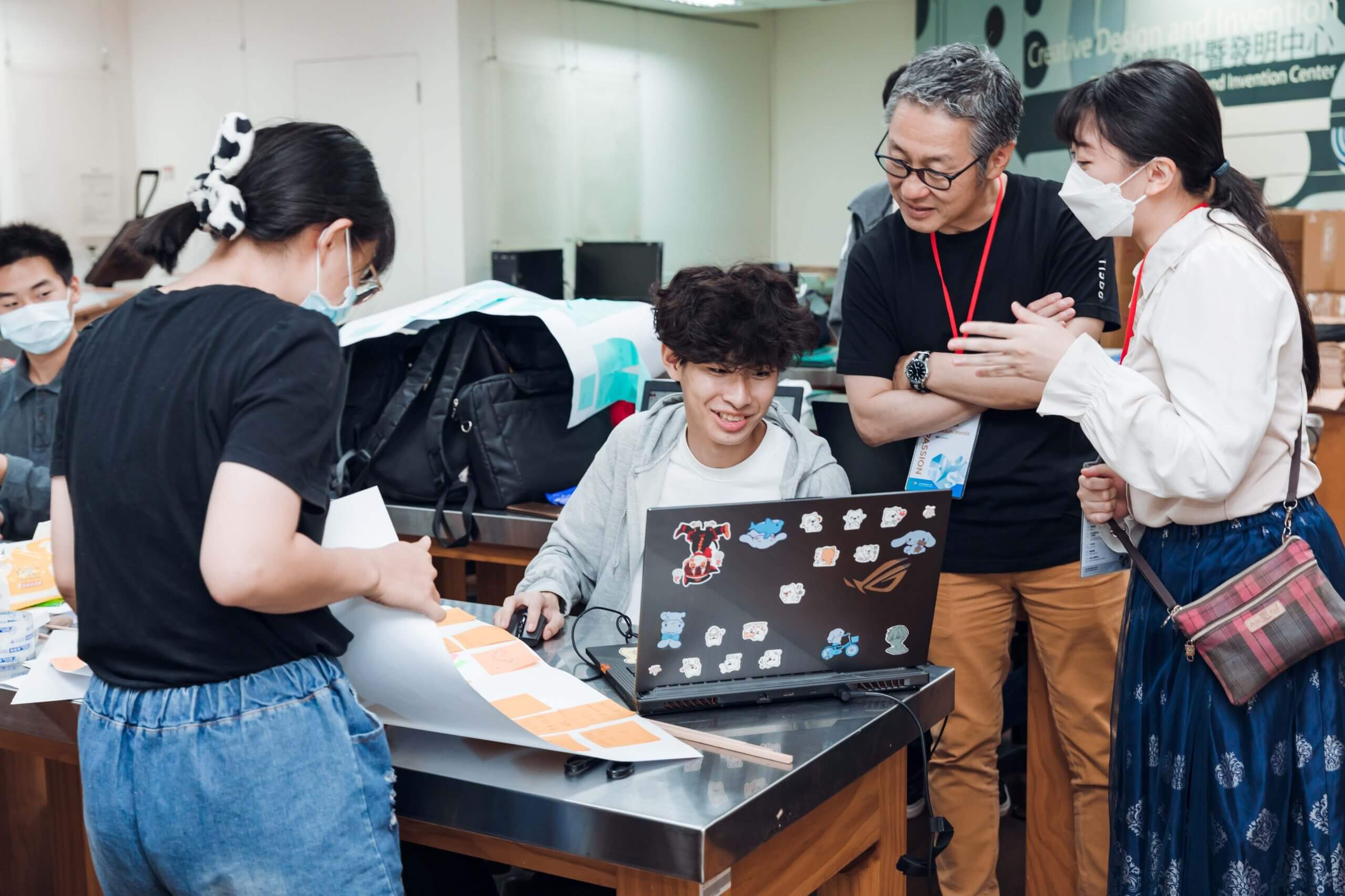 07702c0c 925f 404a 9f68 74f308cae678 1 scaled