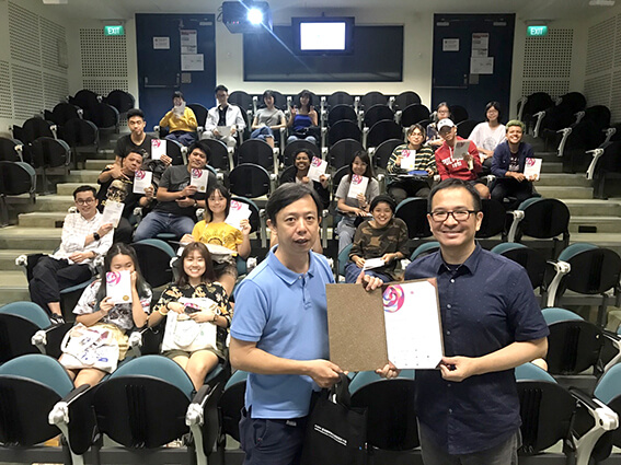 07a0c0e9 9bc8 44a3 87c5 8ac4432400d1