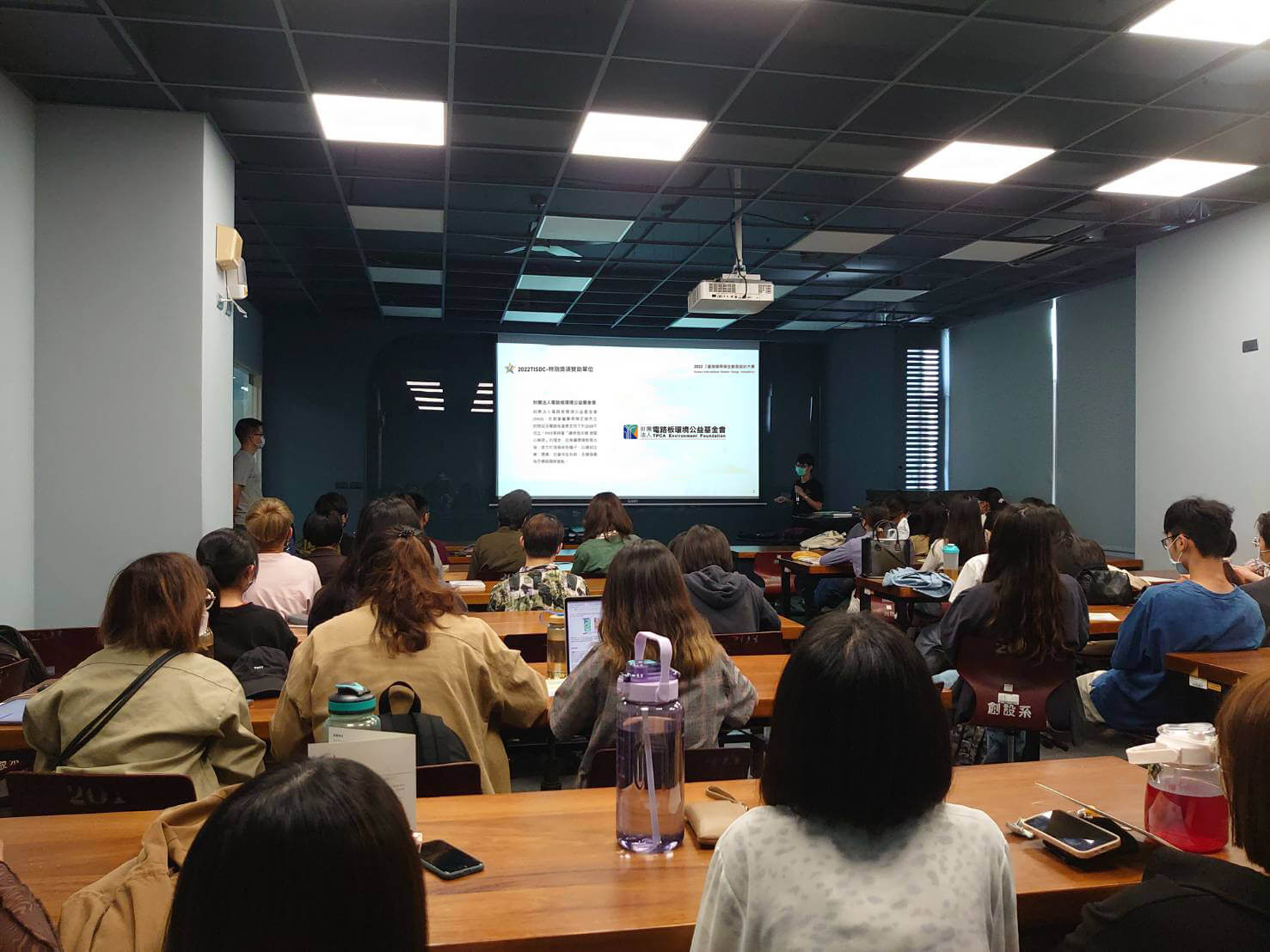 0bbdd9bb 4373 48a9 a651 ab04699bb1b4