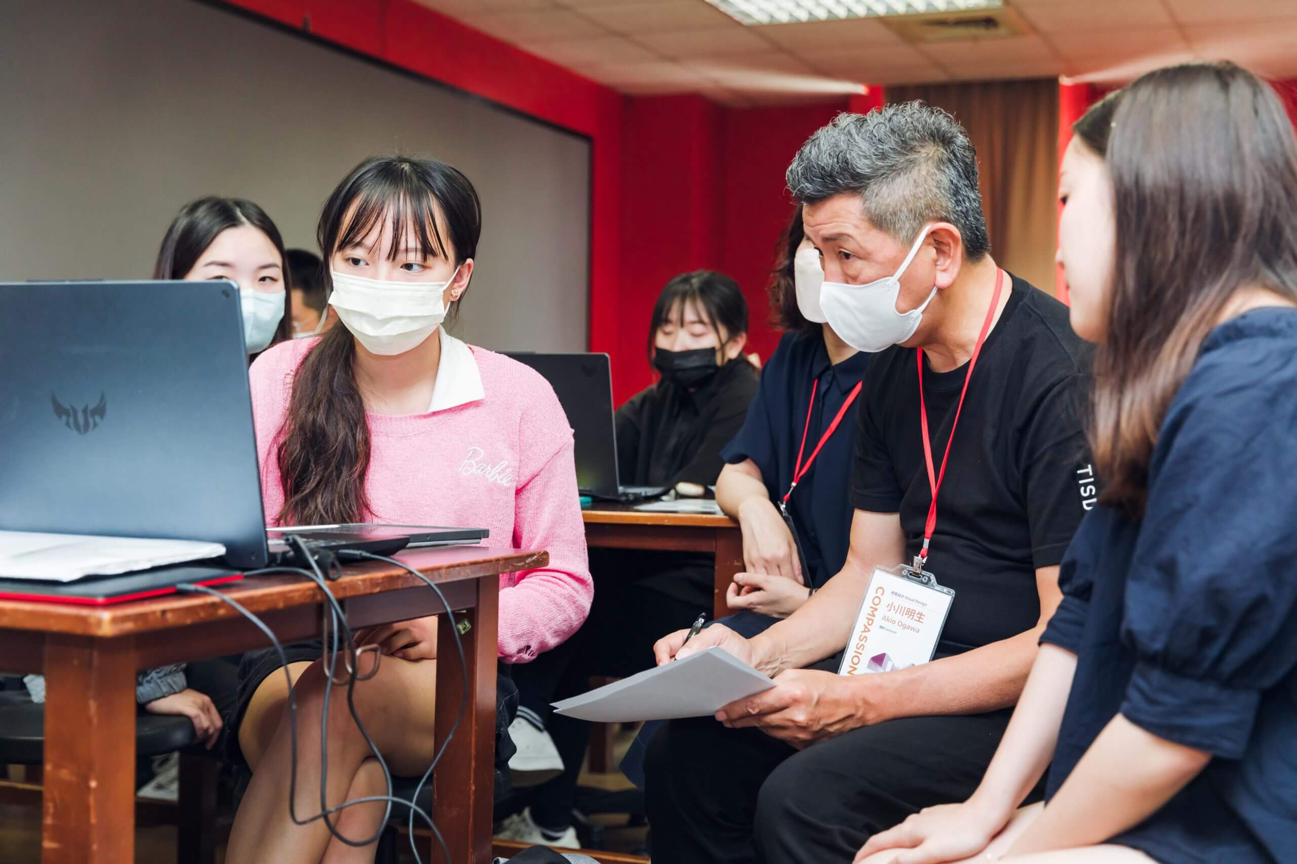 229bd051 8fcc 44f7 87e0 e2b8b3b543be 1 scaled