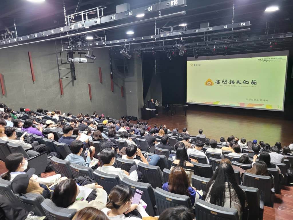 234f94c8 5e59 46d4 b7c9 4f4771e25355