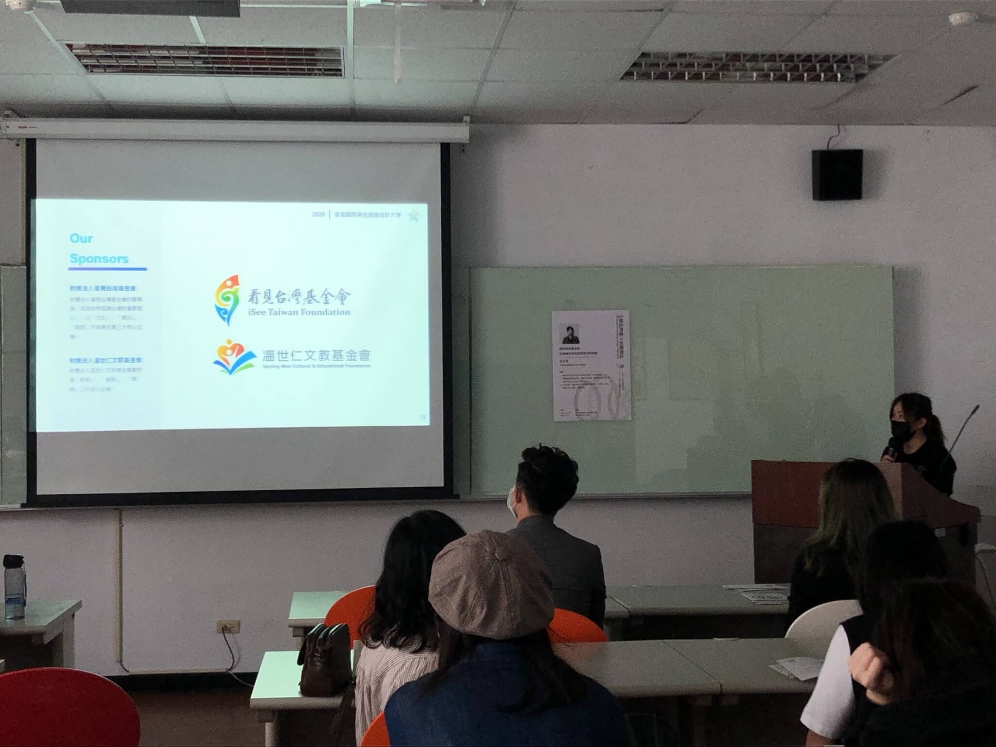 43c14e51 4c4d 4396 9ec9 90357bd75af4 1