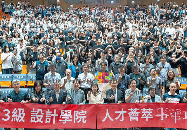 44d15fe7 ec83 43e6 83f0 92cc6508a1c5