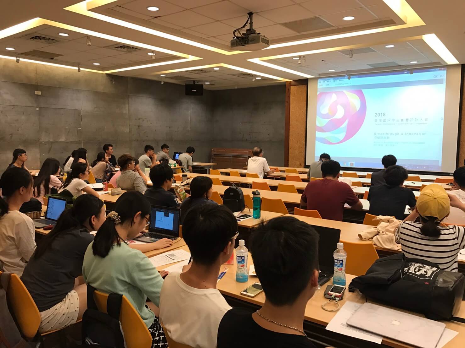 4f32e464 e6ee 40bd bf2a 708897227876