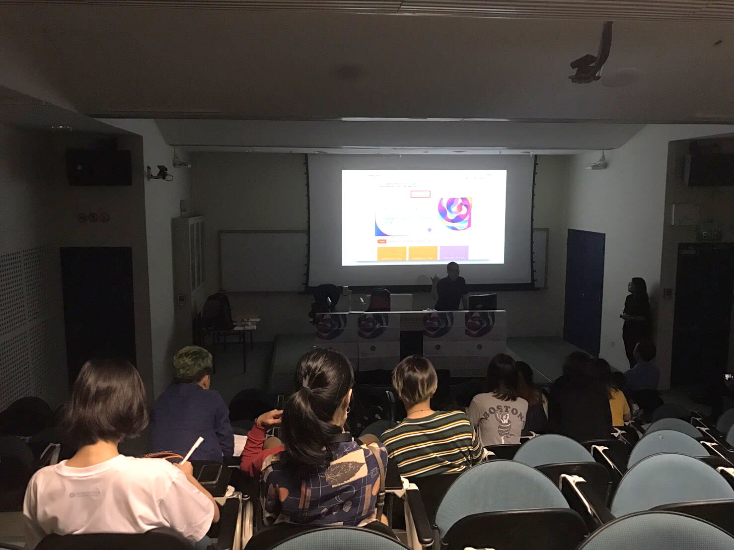 4fb0bff3 b444 4220 9fcf 027899d850f3