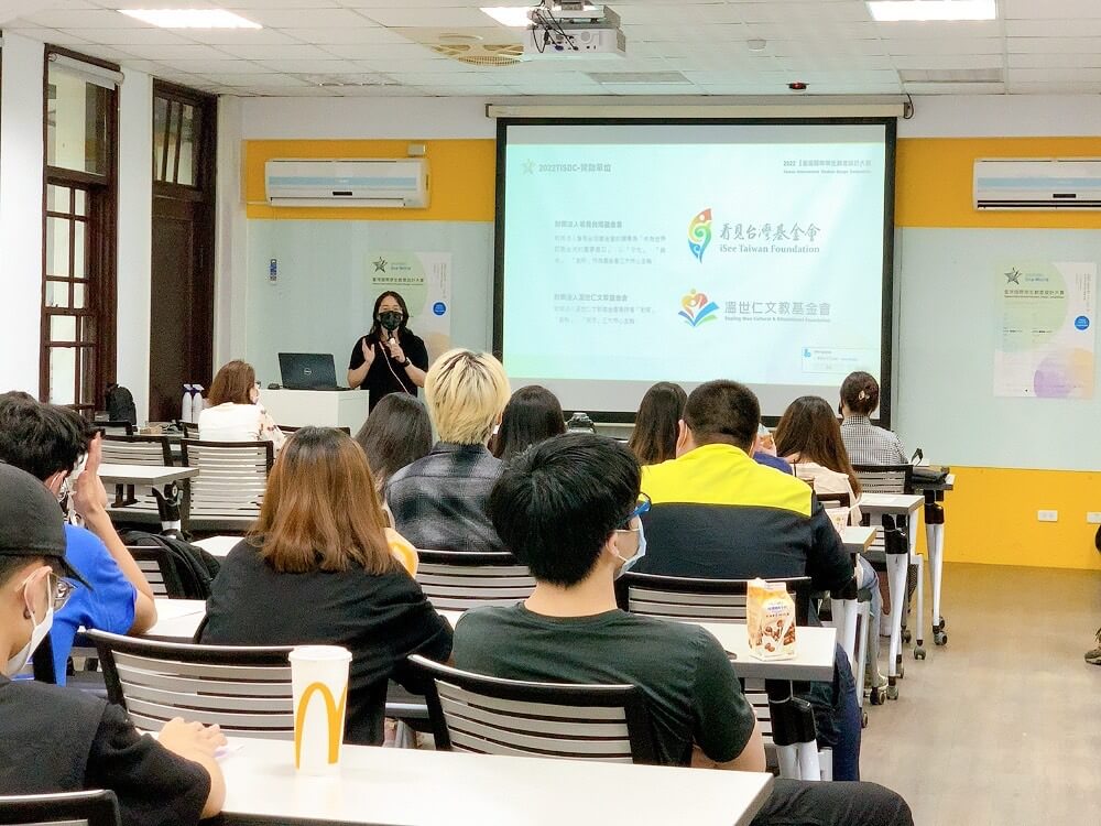 59972192 e8a0 46b6 9dac b16133568b0a