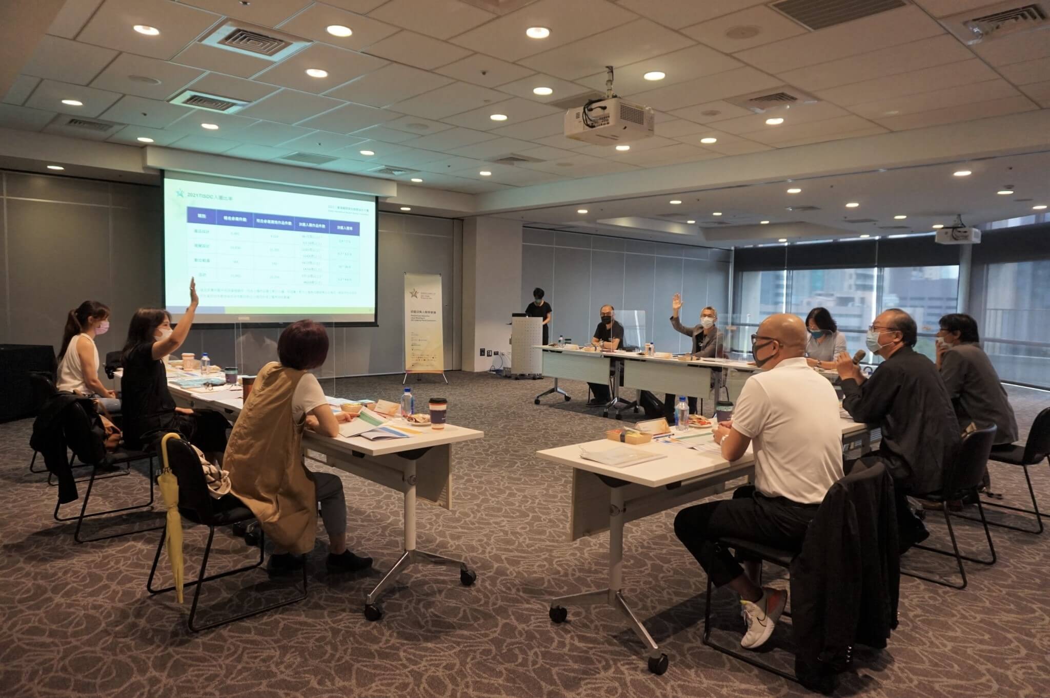 59aa32bf fb10 4a54 9d3d 445f716a685e