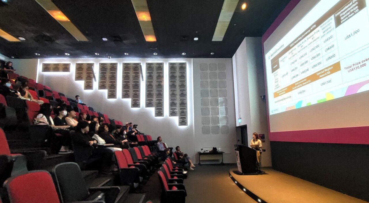 6ab507af fb4c 4a78 aef4 f2c45e2eaa02