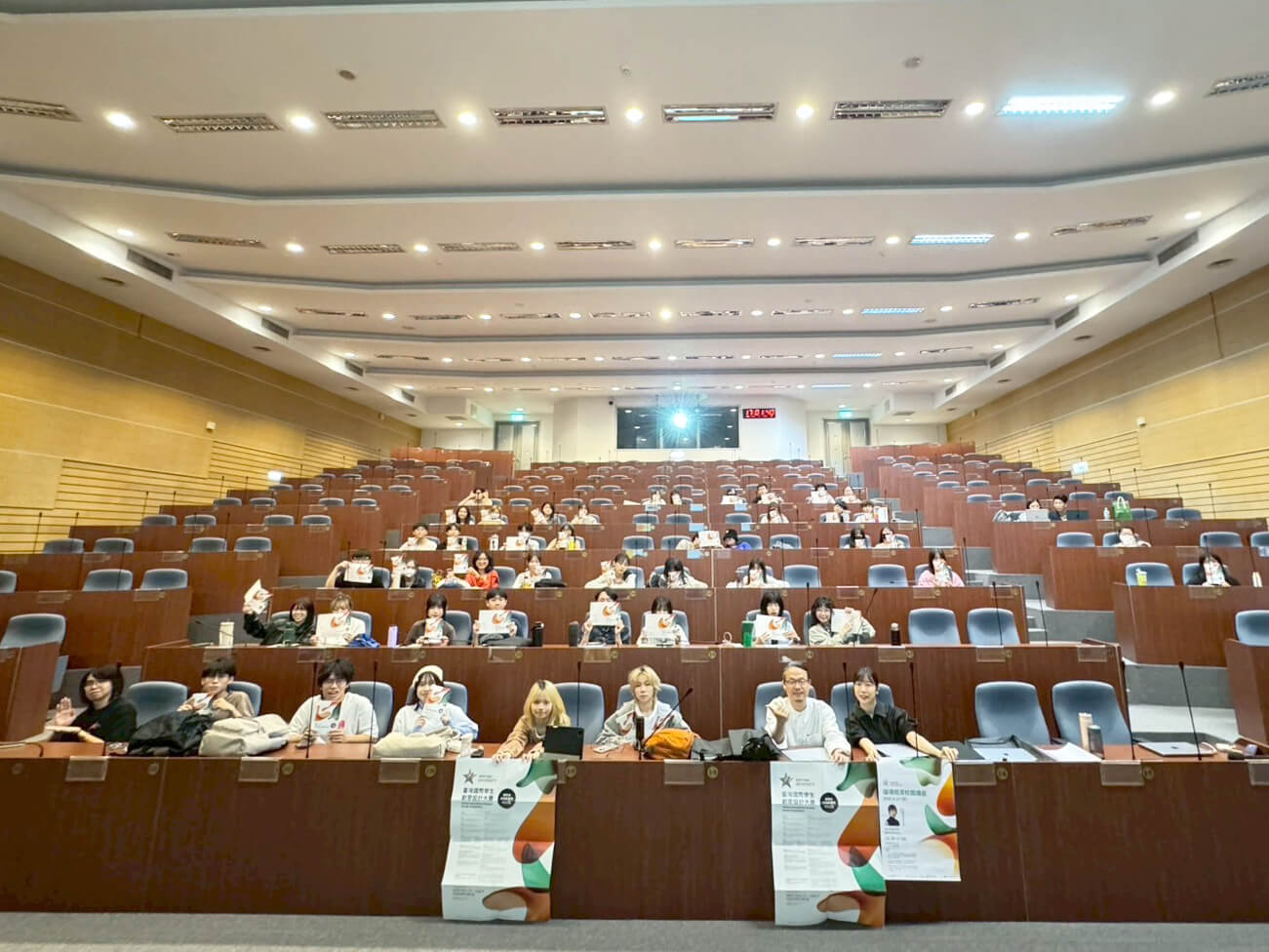 6fde9503 03fe 40e1 954a eabeb83c035d