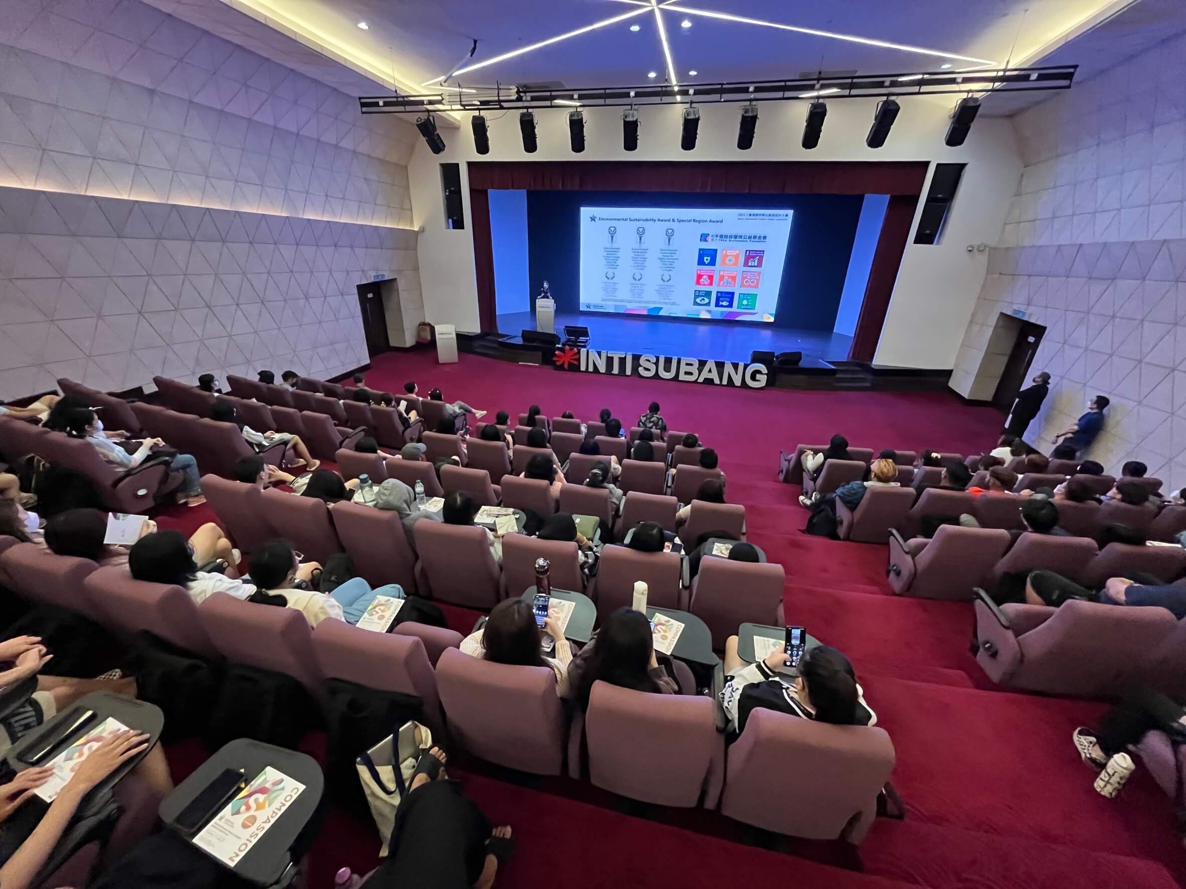 7681da01 7fbb 41d0 8d46 16c6bfa4eaa0