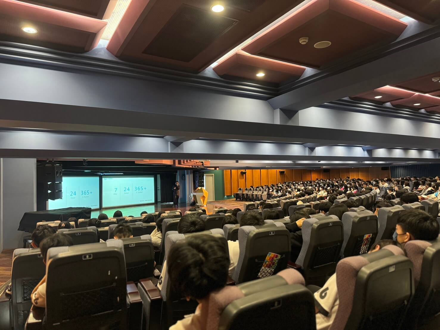 768b45dc 4af1 4171 84b3 26eb246ff983 1