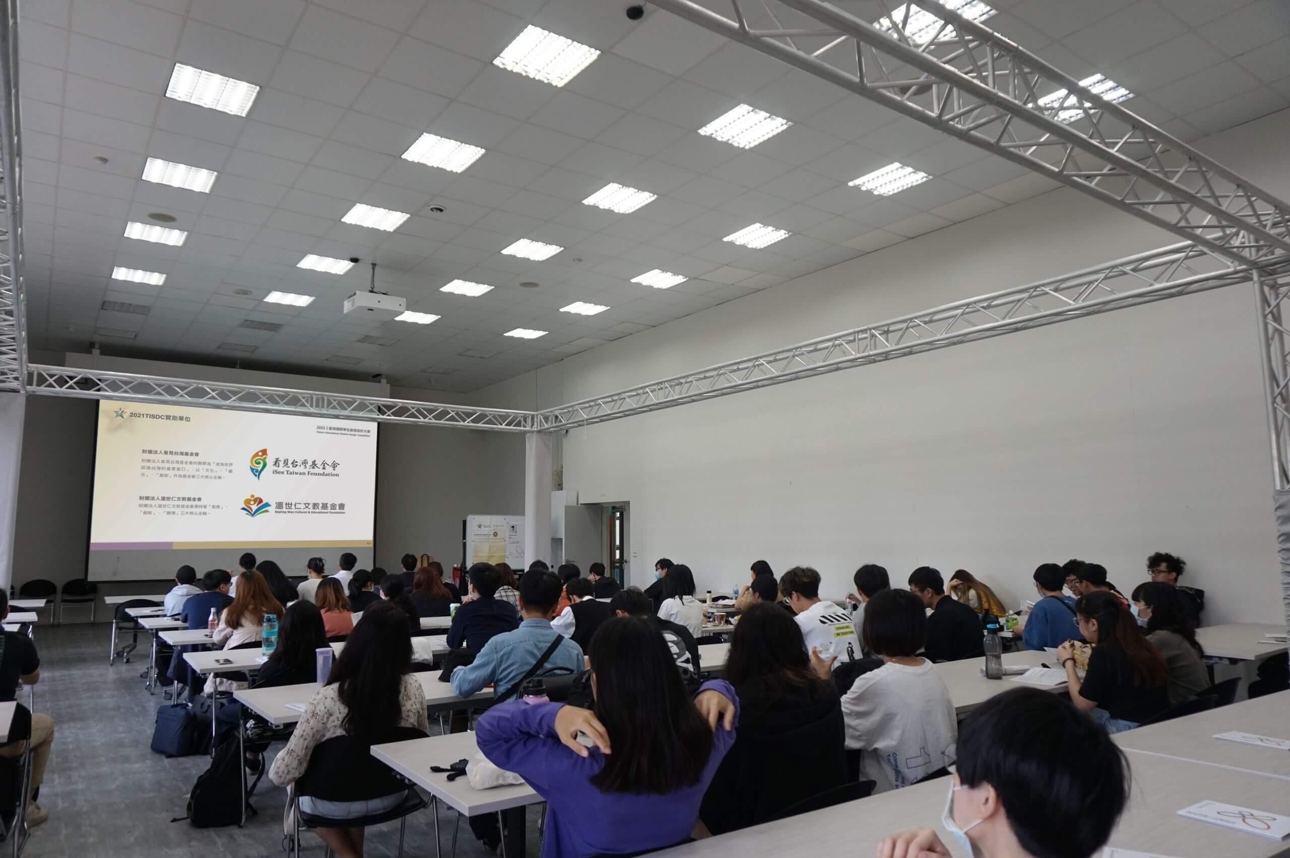 7a9be7b7 4428 42df 9499 9d841b5b1468 scaled