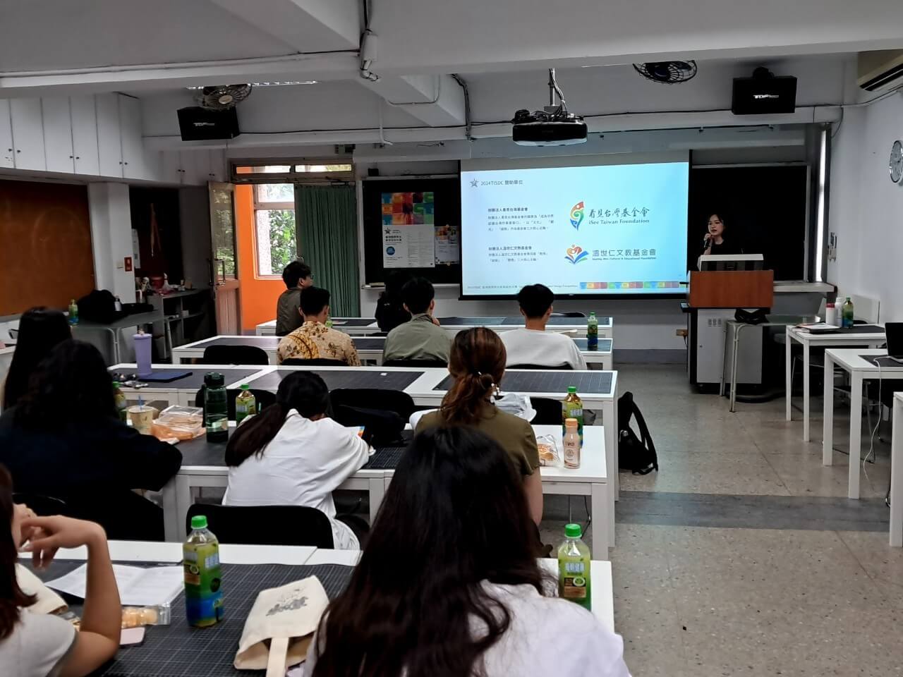 7d0fb57a 3864 4621 aa13 c2fca4a02787