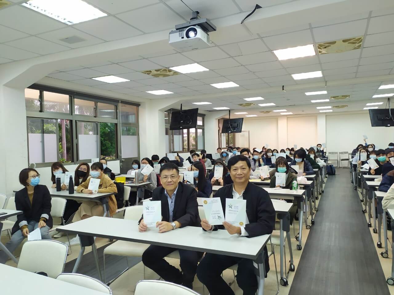 83b464d7 a851 4ba8 b4b4 42966ef7f665 1