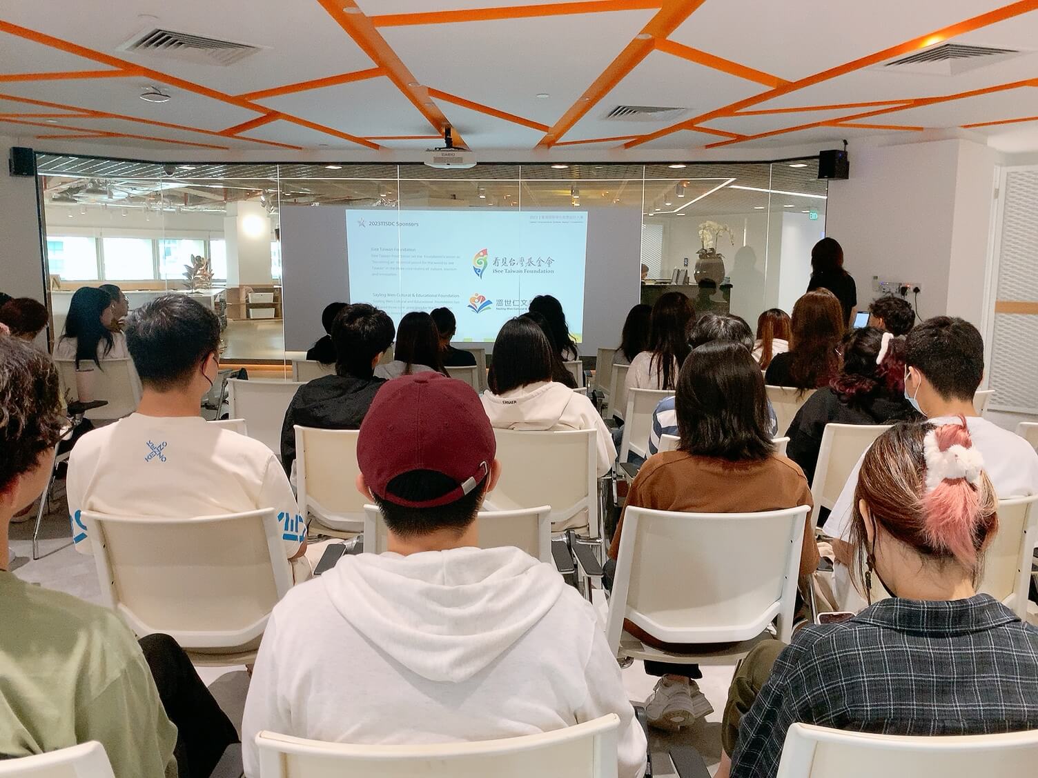 862e7b6a bb65 4bcd 961f b9d7c807686f