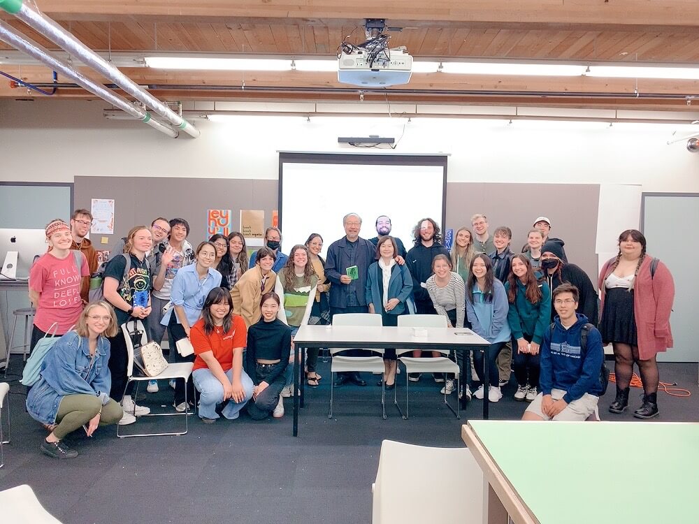 883dba4e 02f1 4aa7 929a d983c256f28c