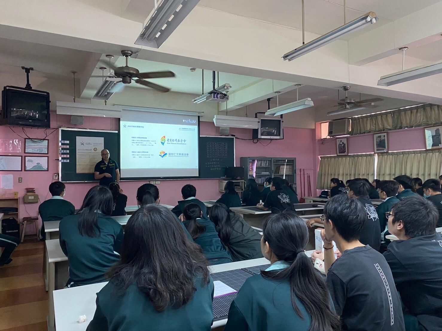 8d253a43 e23b 4d00 bfc3 68f0d4541a75