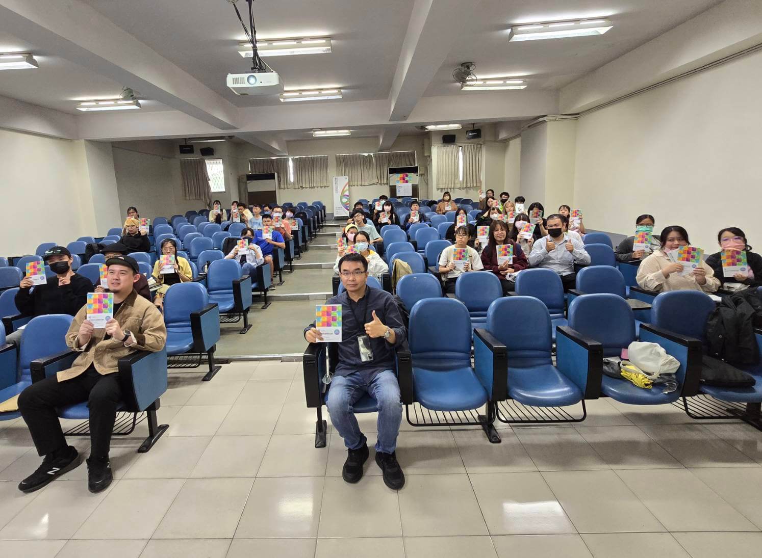 a38cc0e4 bfcf 4e12 94ac 8c7cc9153d0a