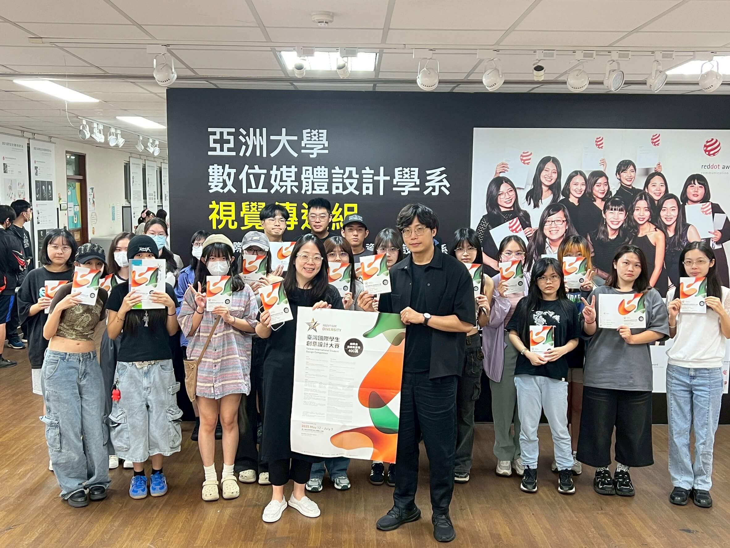 a904b792 5302 4f8c 9805 bc5126fd5fc4