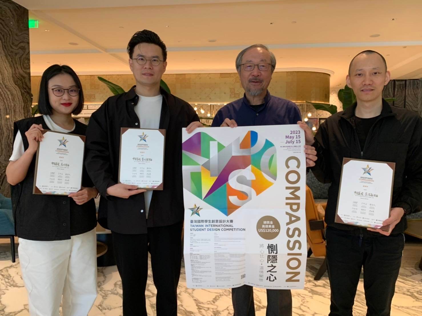 ac913491 a1e4 4c25 80d3 d72565104a4f