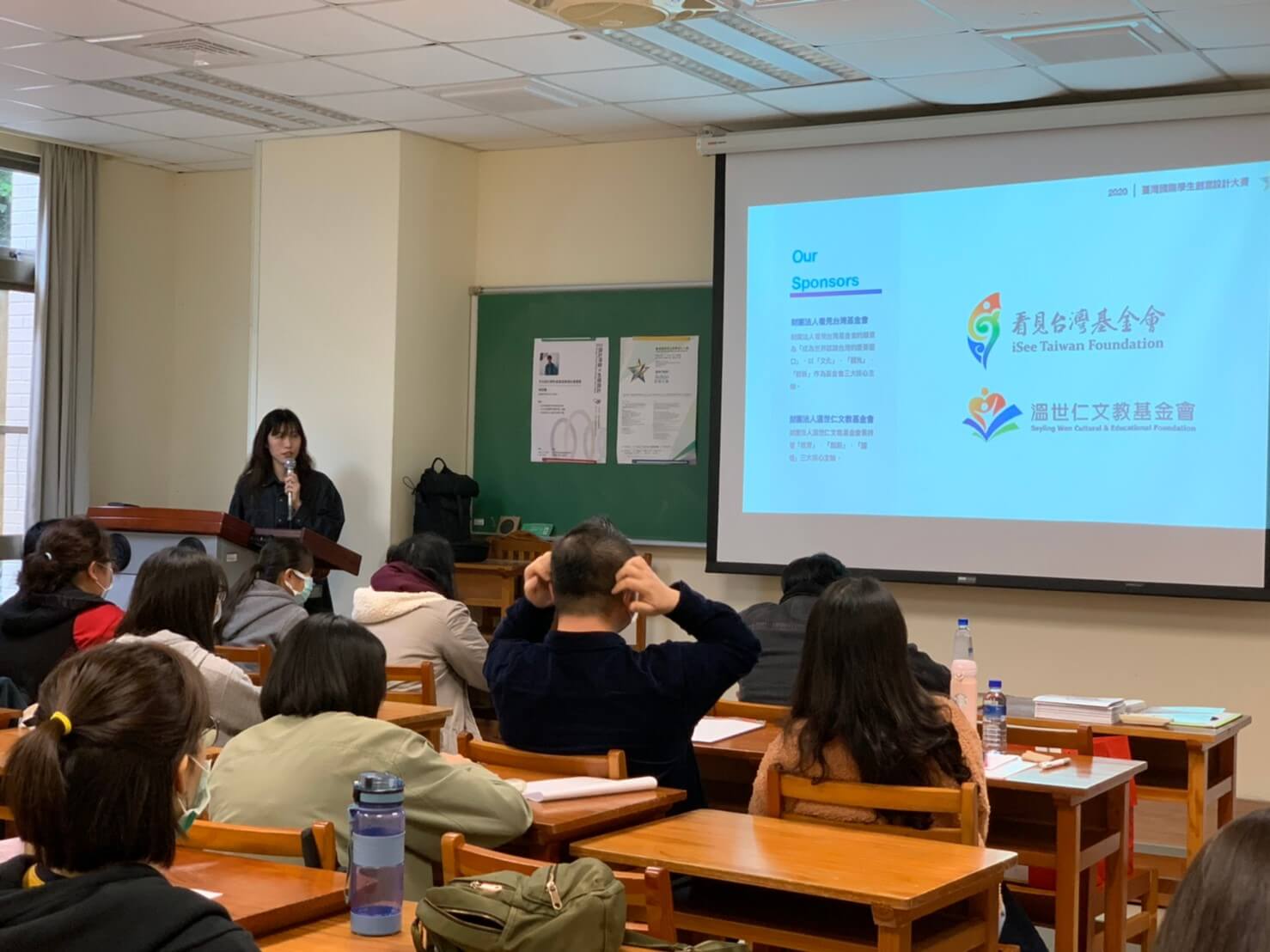 adff68ca dcb7 46cc bae1 9e7fb1081d43 1