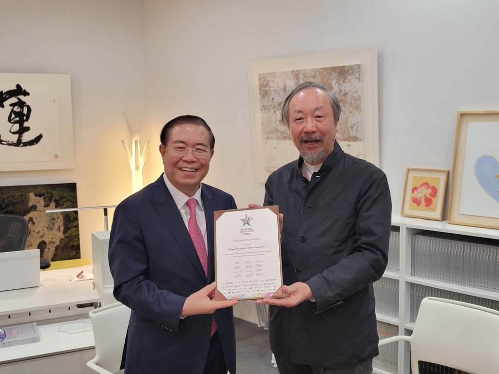 b3889ac8 61fa 49c7 8afd f4c6d3a1205d