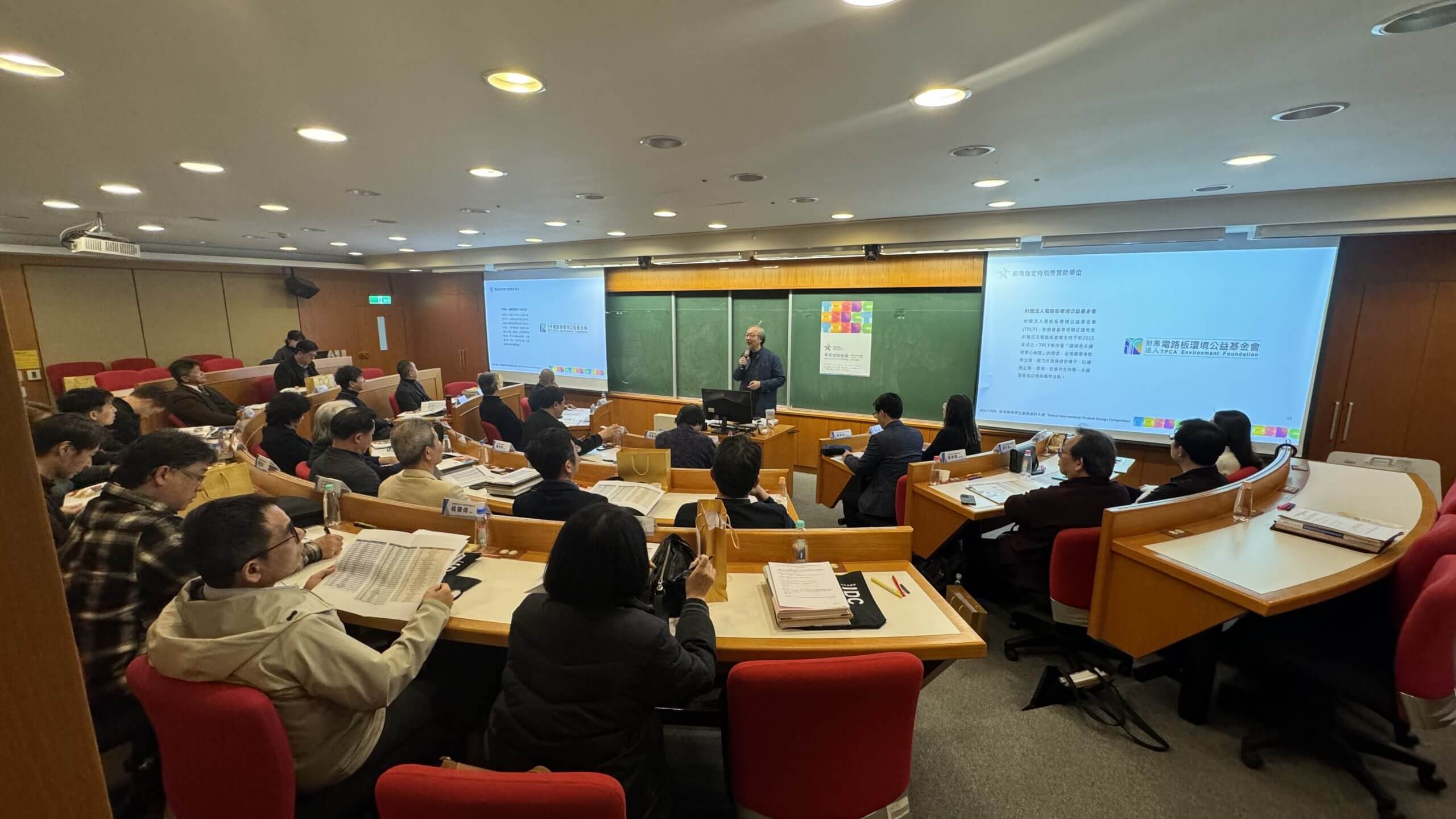 c12d7376 ff93 4cf4 adfe 3e8a95b92263 scaled