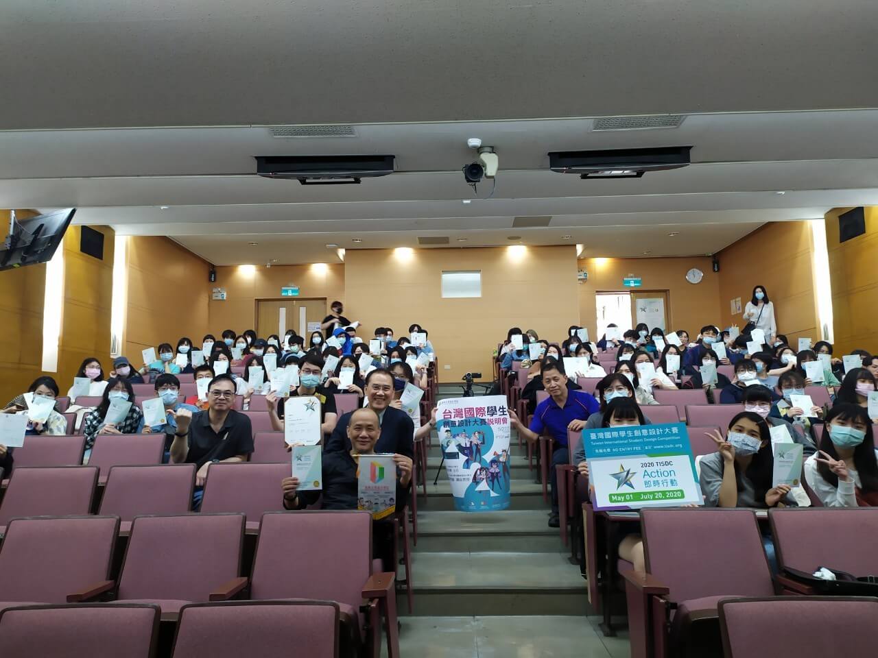 c8d3b2c6 9698 42b3 94fc e66c3b7c153b 1