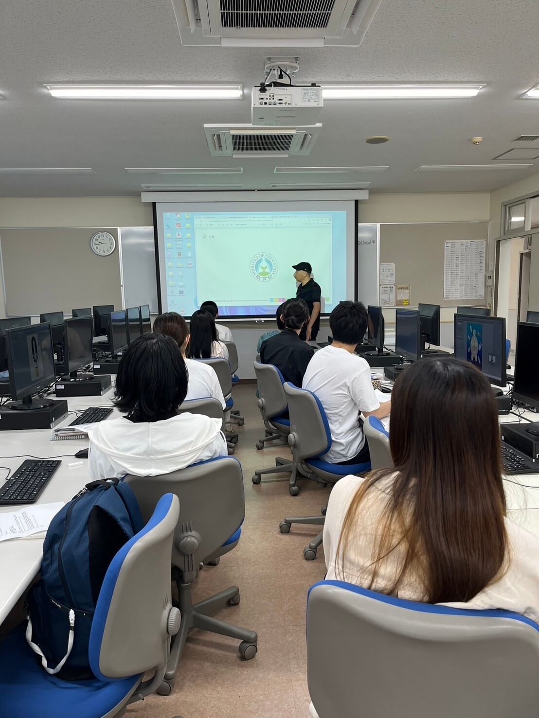 da04688f 39e7 4c59 9ffd 09921de917aa