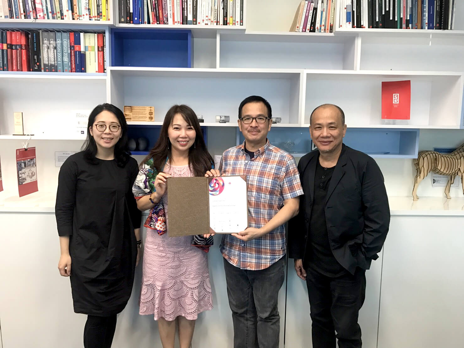 da677295 5752 4a73 85b5 f727397eb2cb