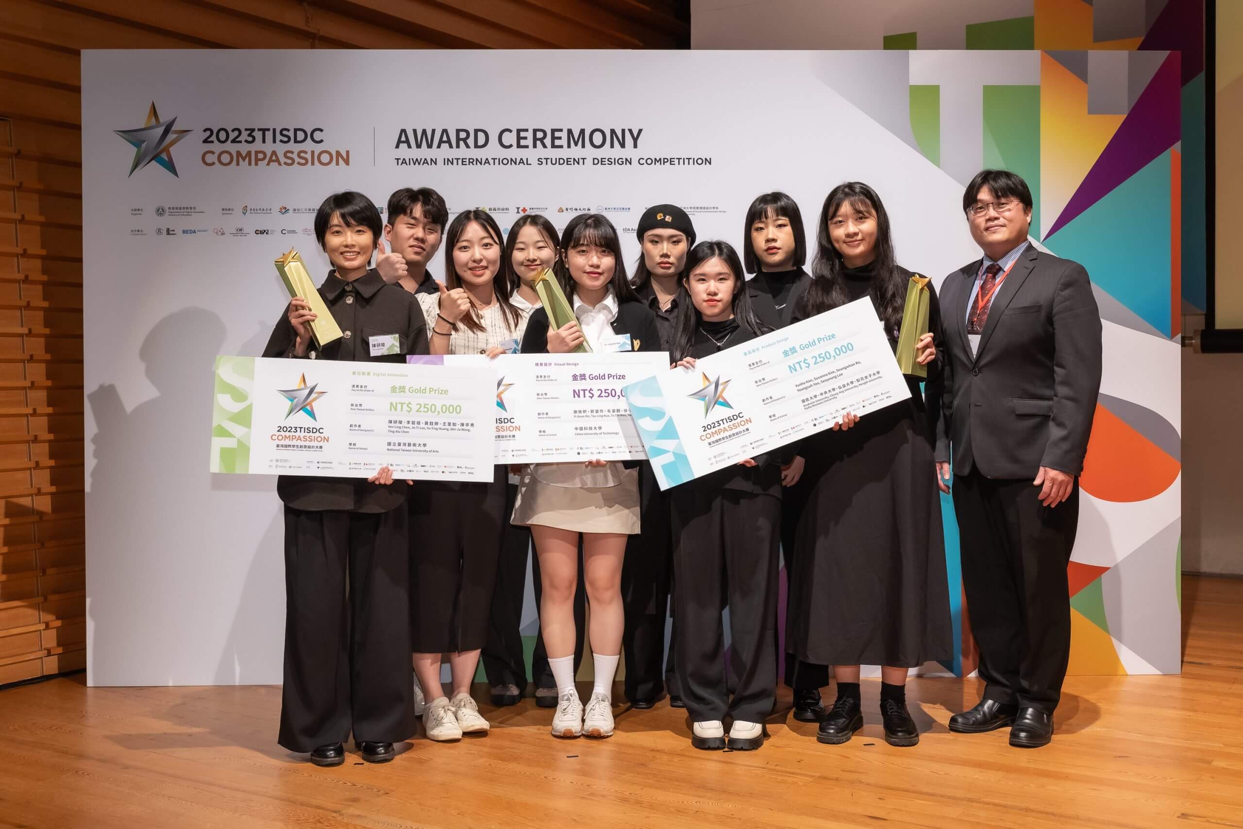 ded8156a c497 4563 bad8 f55c1720ec6d scaled