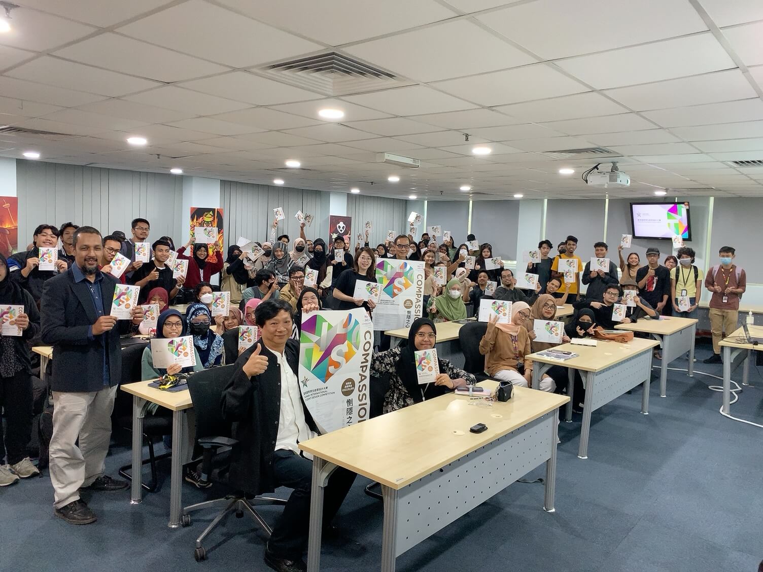 e0e96742 e491 4d04 bb78 56ad0fda6636