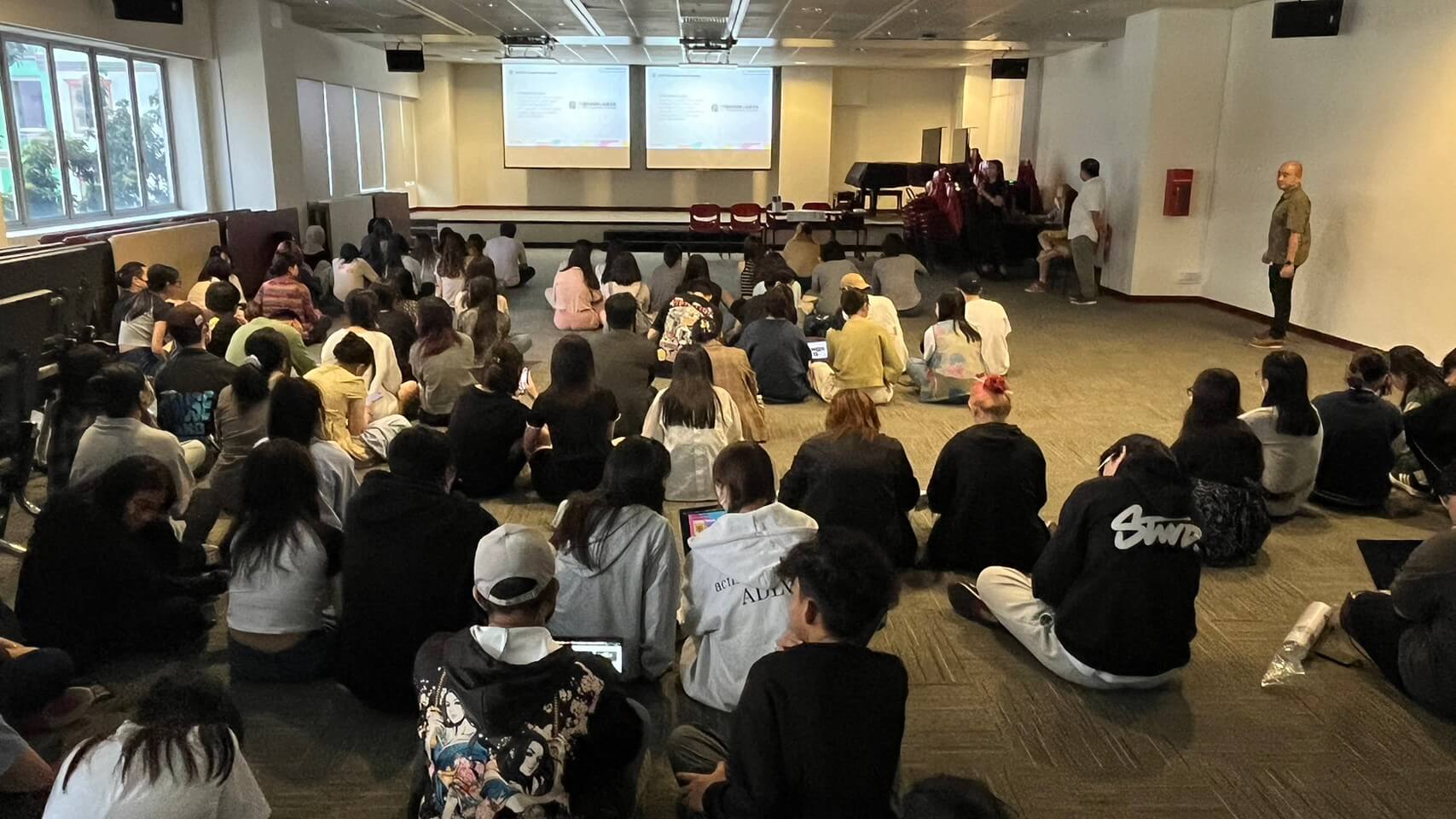 eb566e6c d279 4117 8cbb 3fc467319c35