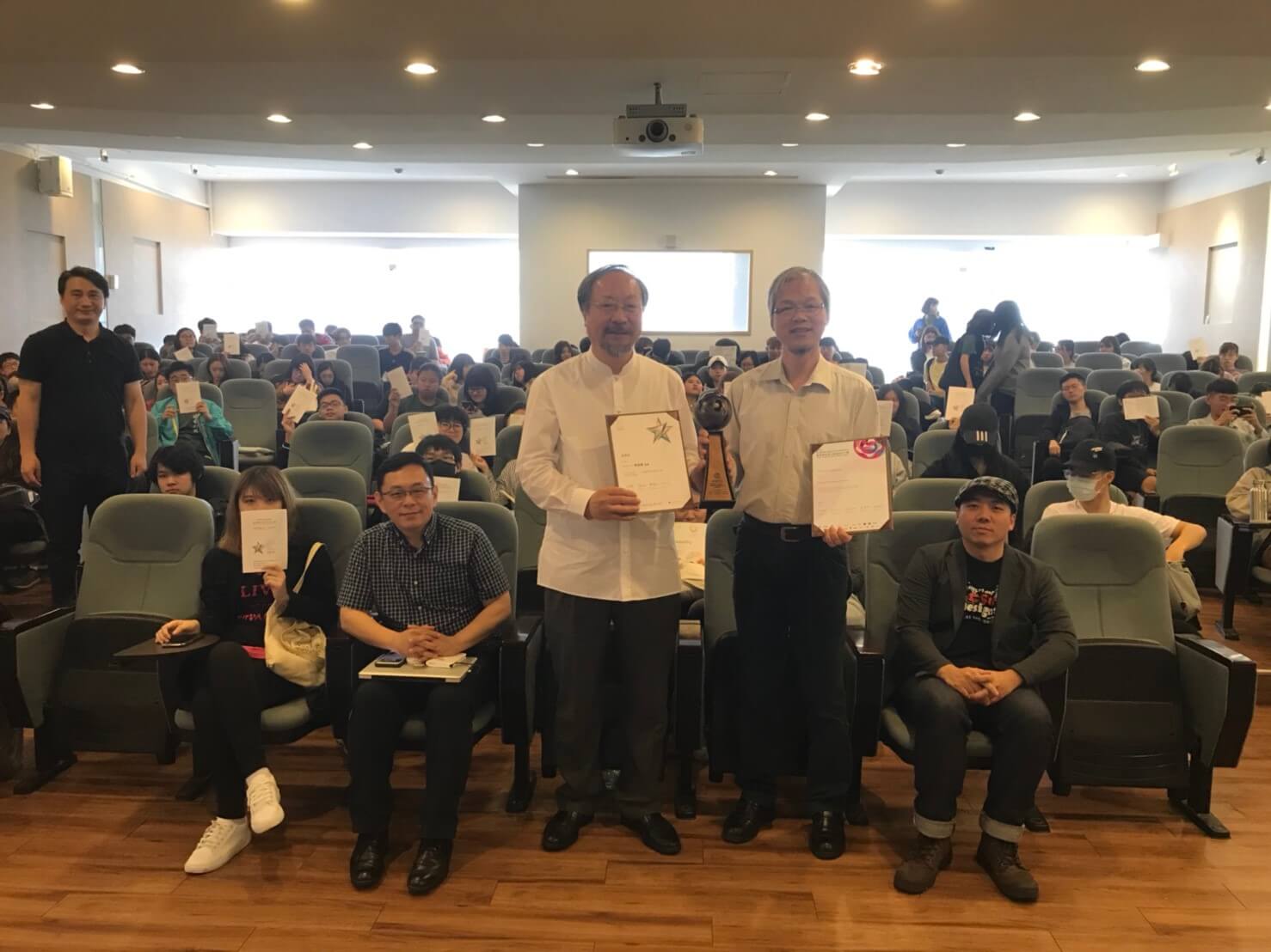 ef434b26 104b 44a3 b852 301bb08ca079 1