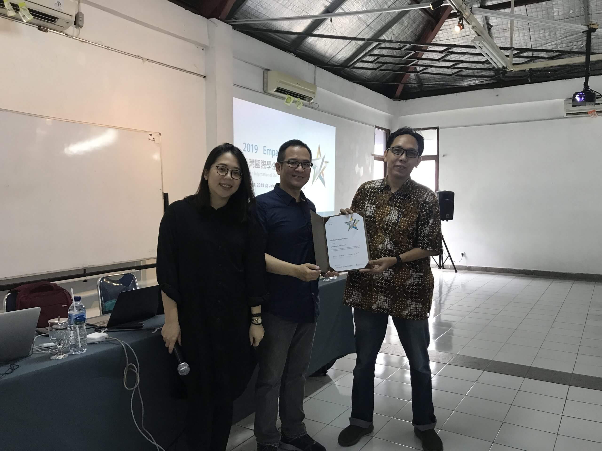 f588b8cd 7b53 465e 8d06 02bce1d278e5 scaled