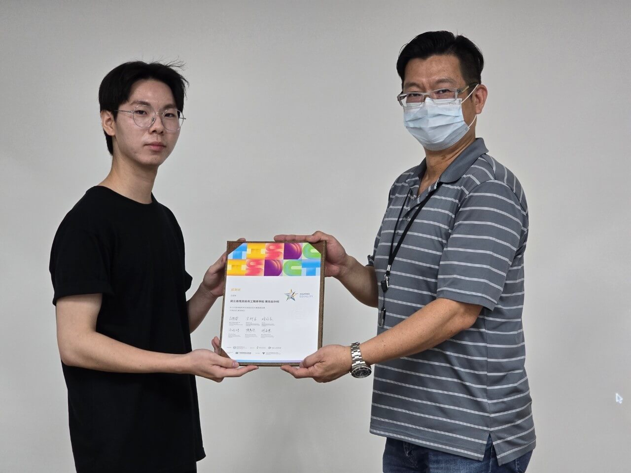 f6235cbd d04f 4383 9e86 6faeb4303db8