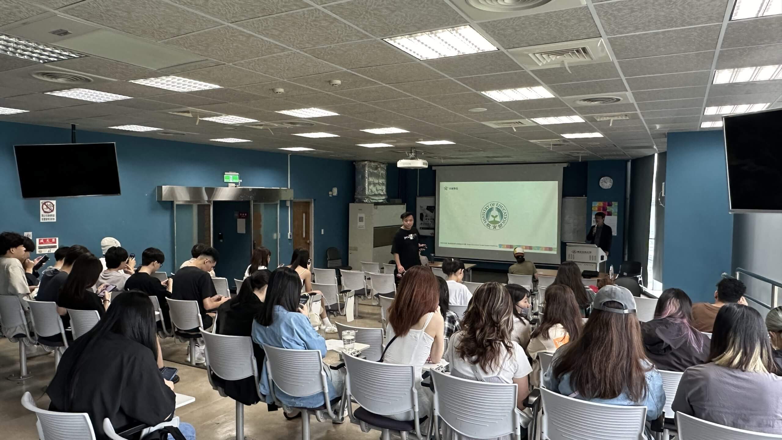 fee813d7 a784 4a13 87b8 bf466d406827 scaled